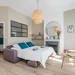 Place: Le Soleil De Marseille S\'Invite Dans Ce T2