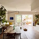 Maison 180 M2 Avec Bassin-Piscine En Bois A Vauban