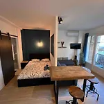 Flc - Charming Studio Parking - 4 Guests