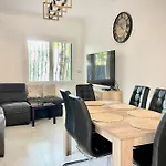Modern 3 Rooms On The Ground Floor