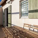 Saint Ponscocon Au Pied Du Panier Avec Balcon