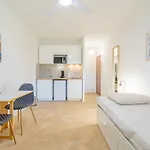 Les Roches D\'Or, Nice Studio