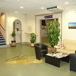 Hotel Les Gens De Mer Marseille By Popinns