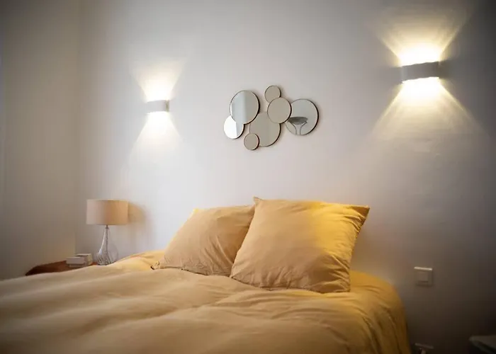 Appartement Tout Equipe Avec Terrasse Au Coeur De Marseille