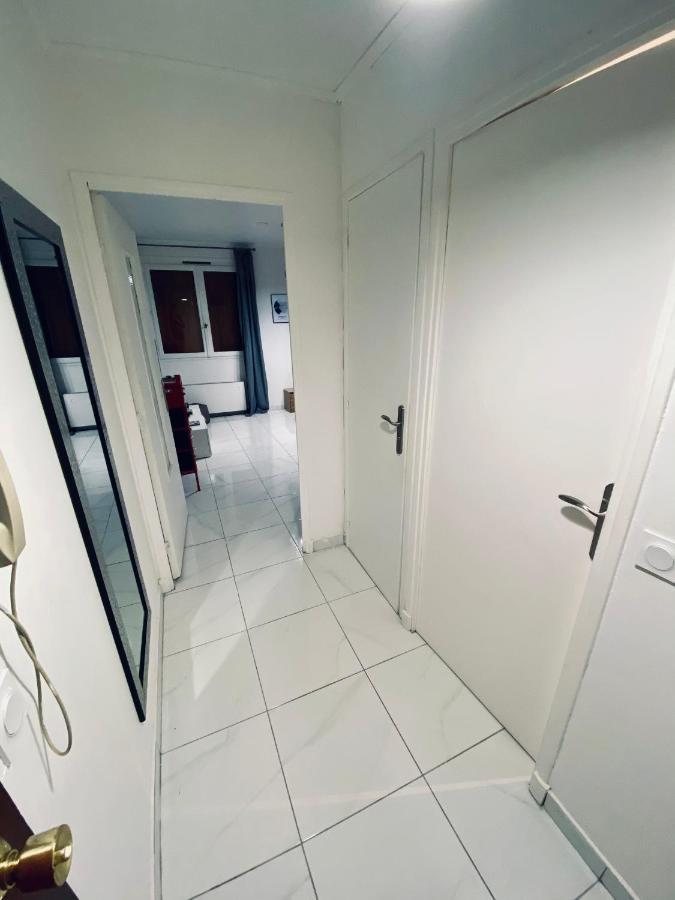 Apartment Studio Proche Plage Et Calanques Excursion Bateau Possible *