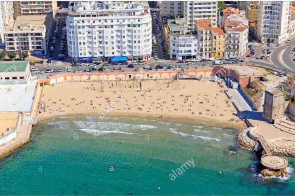 Apartment Les Pieds Dans L'eau Marseilles