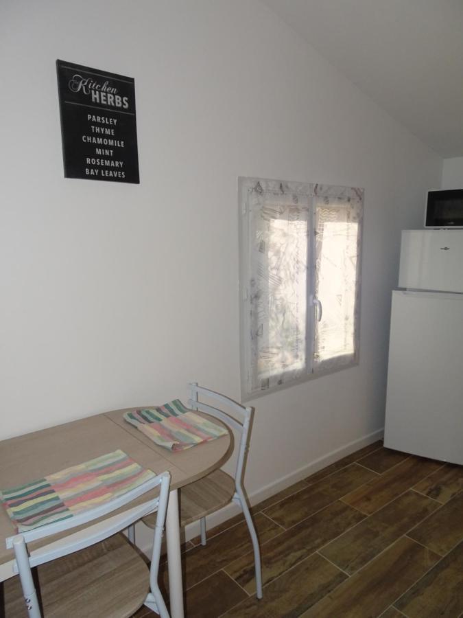 Maisonnette Ocelia 2 Personnes Port De La Madrague Casa de férias *