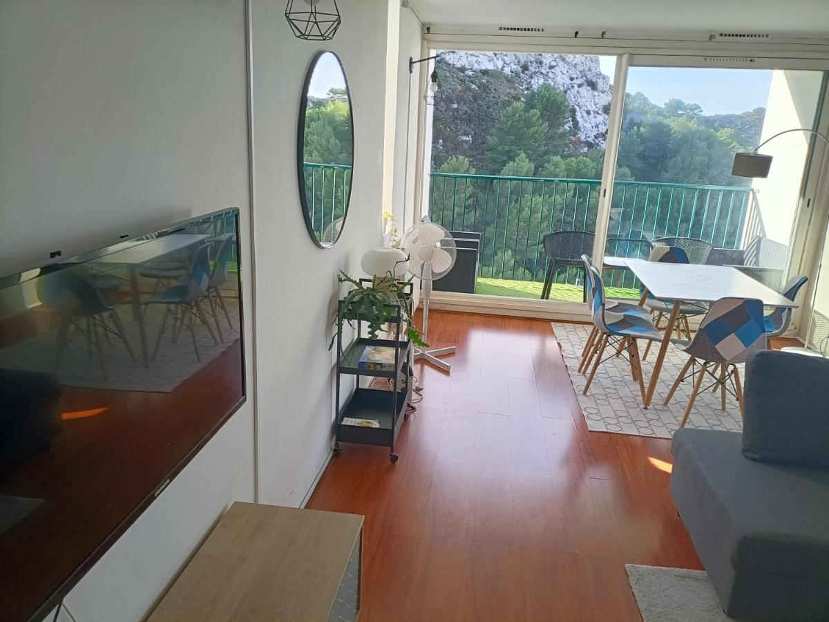 Vue Et Montagne Dans Parc Du Roy D'espagne, Up To 7 People Apartment Marseilles