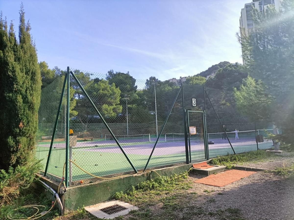Vue Et Montagne Dans Parc Du Roy D'espagne, Up To 7 People * Marseilles