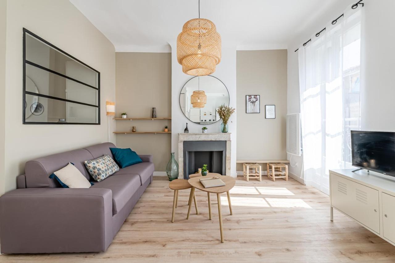 Place: Le Soleil De S'invite Dans Ce T2 Apartment *