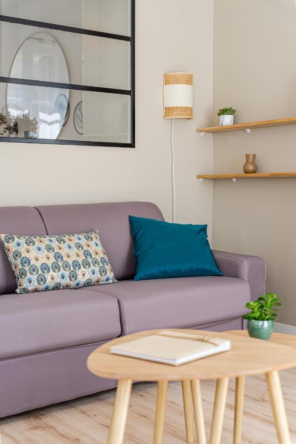 Apartment Place: Le Soleil De S'invite Dans Ce T2 Marseille