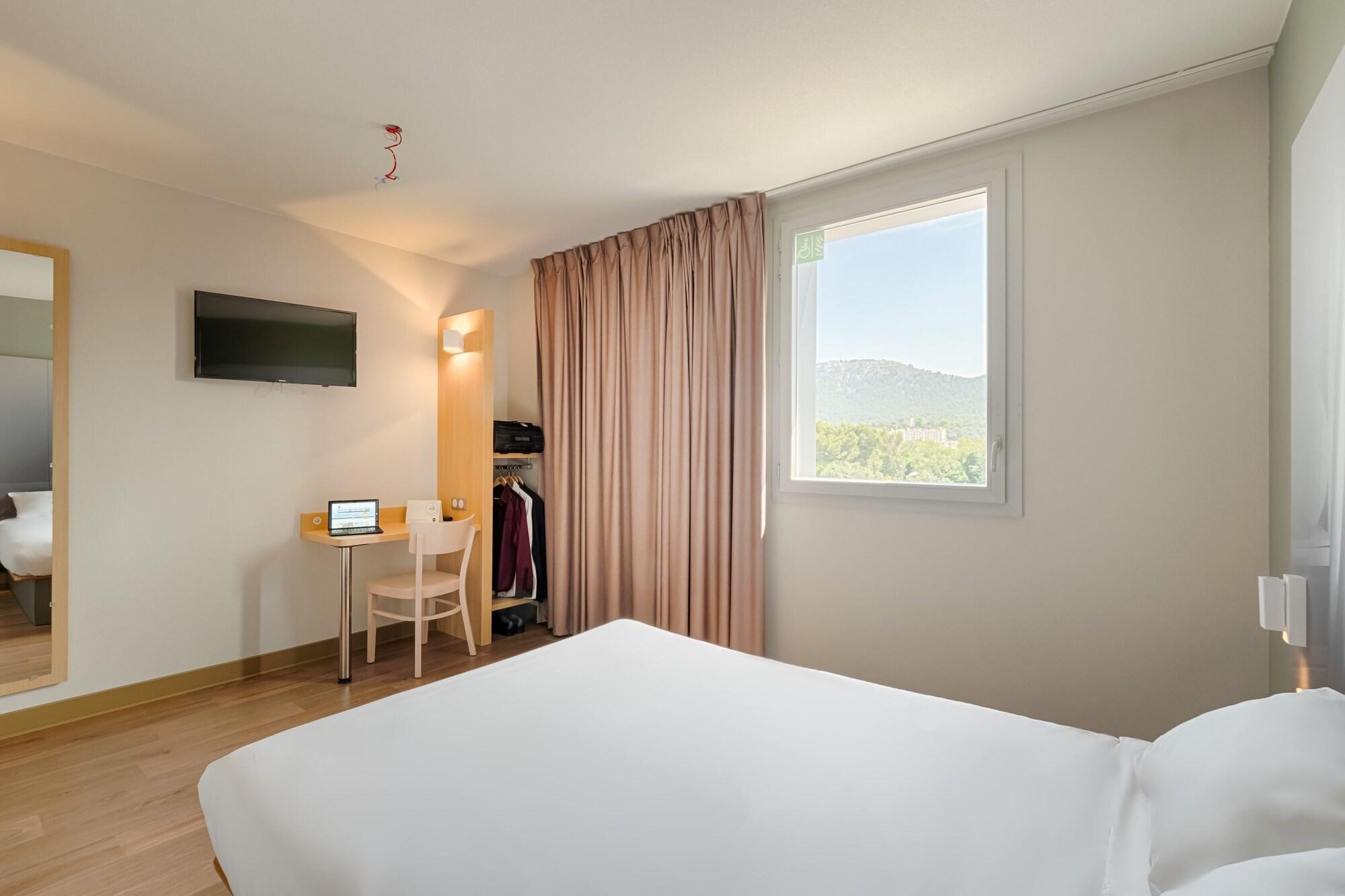 La Valentine Saint Menet Hotel 5*
