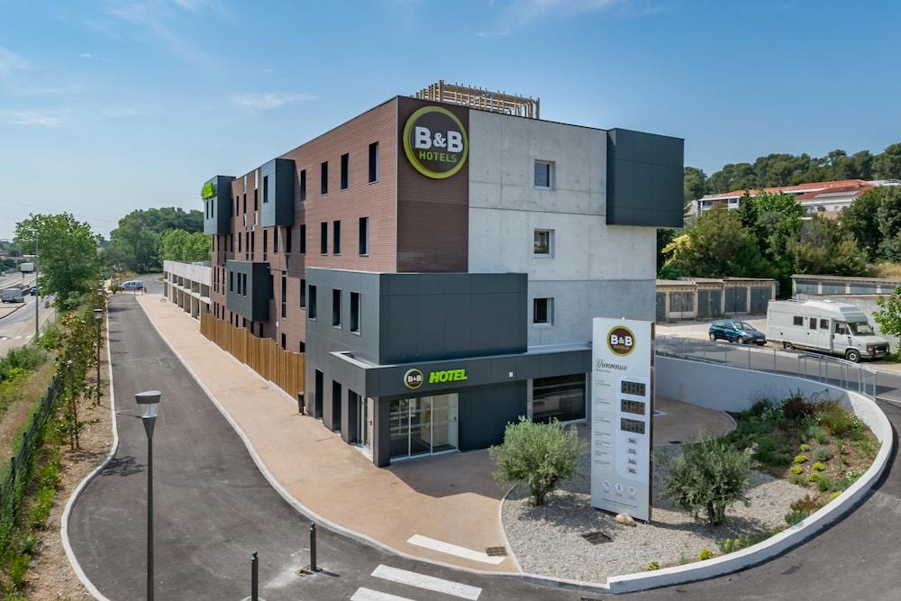 La Valentine Saint Menet Hotel
