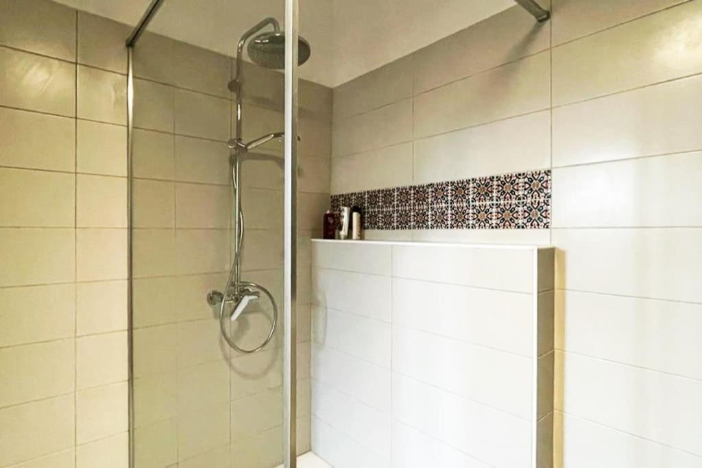 / 4 Pers / 2 Ch / Noailles Coeur * Marseille