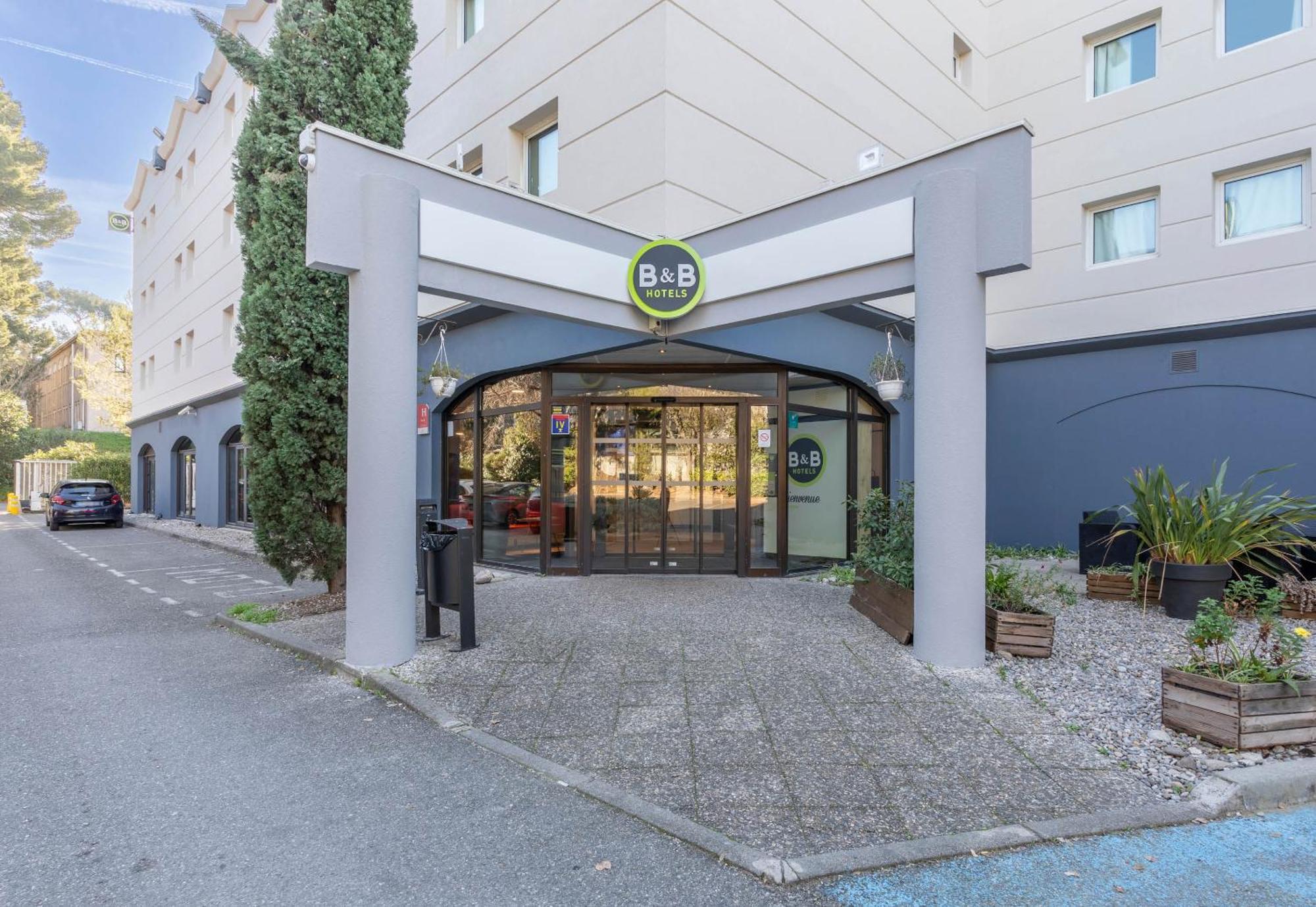 La Valentine Porte D'aubagne 3* Marseilles