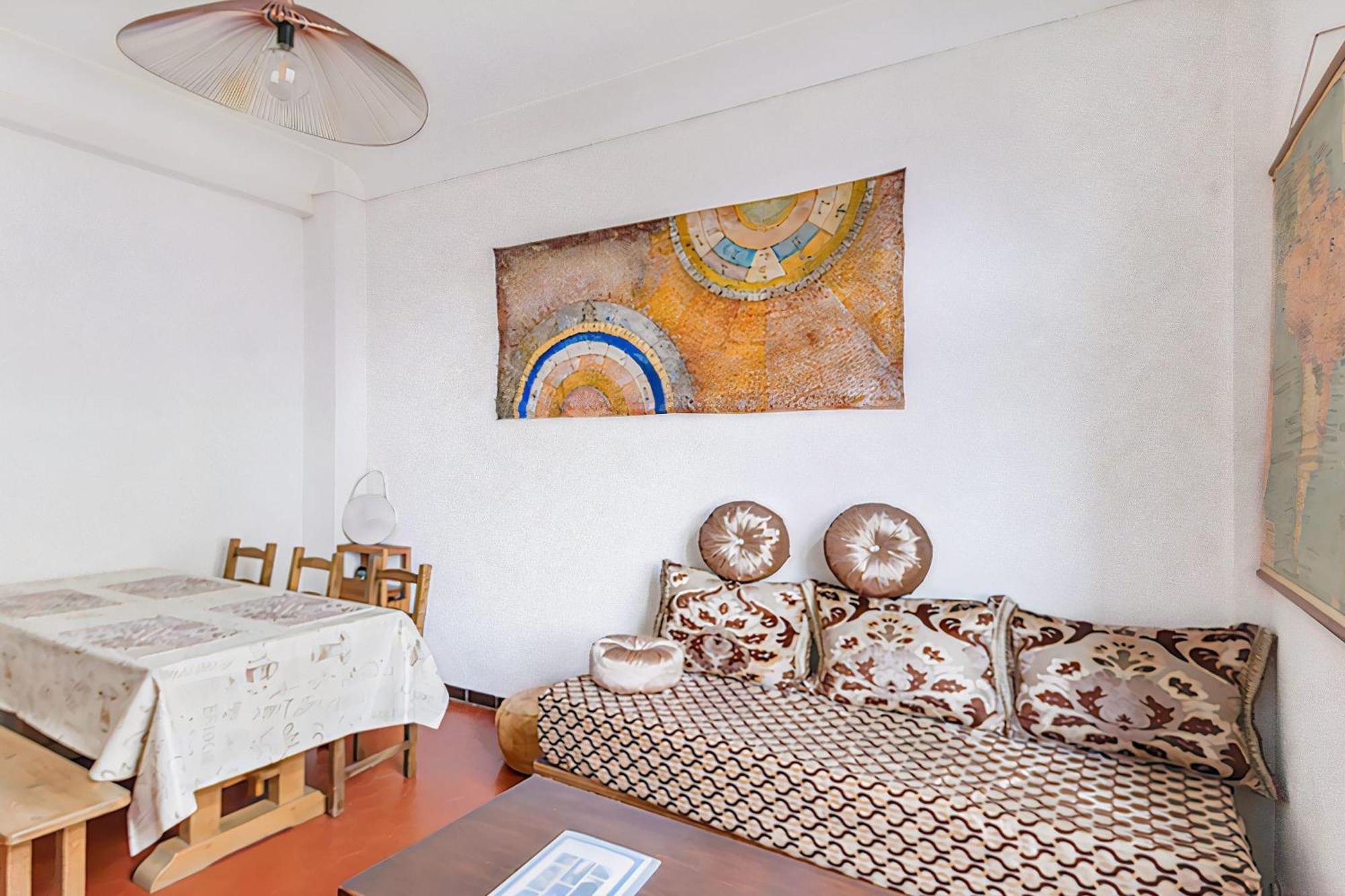 Apartment Spacious In The Heart Of *