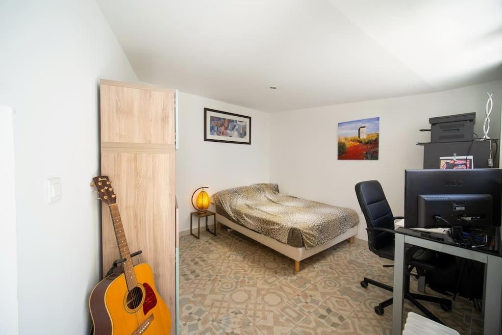 Maison Air Conditionne, Piscine, Quartier Calme Proche Des Plages Villa *