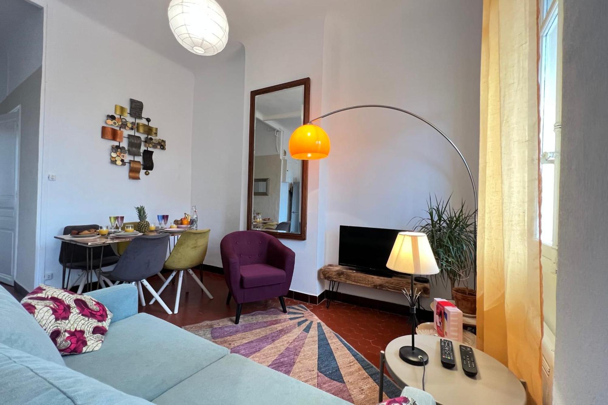 Escaledubonheur ! Balconnetflix Marseille