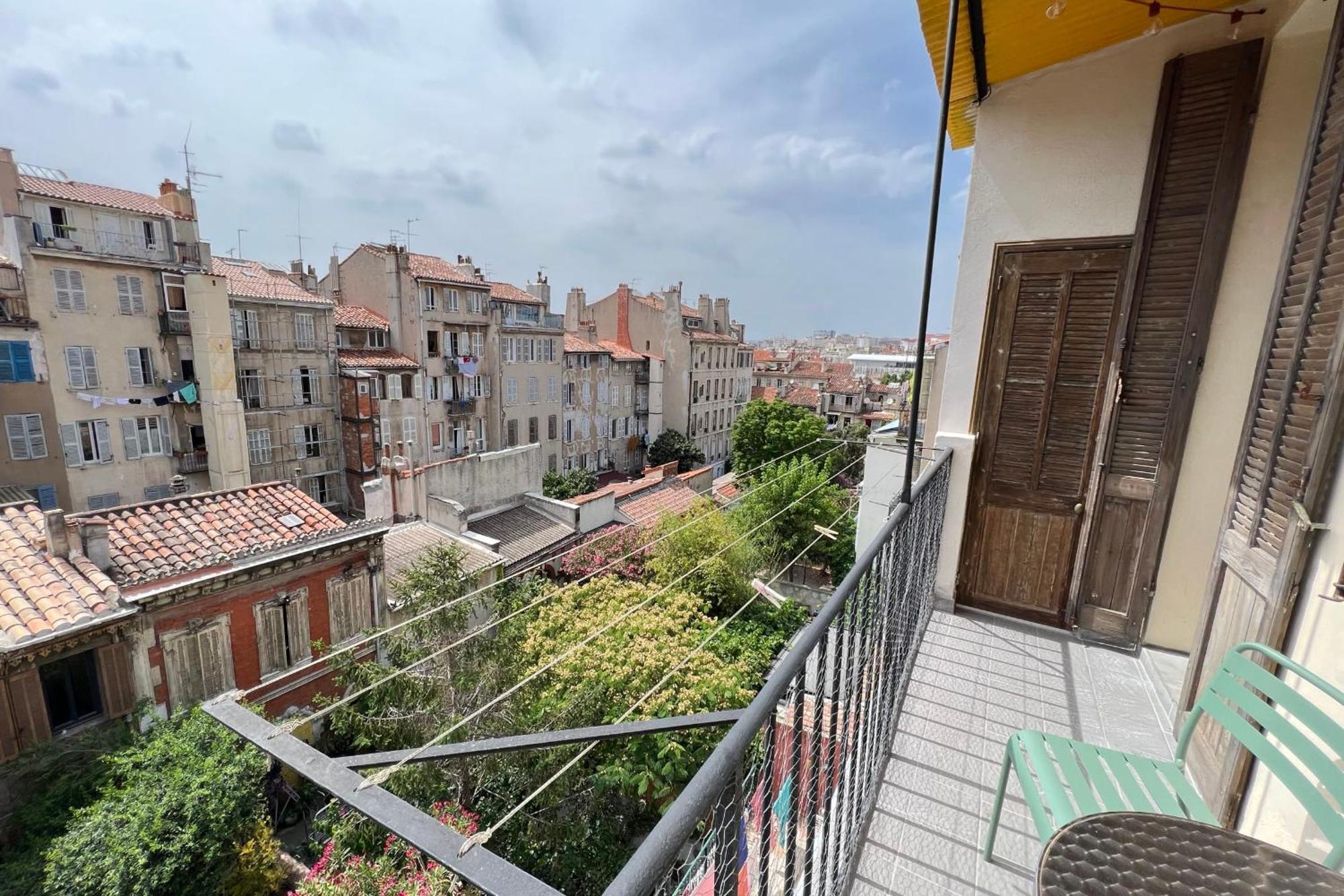 Escaledubonheur ! Balconnetflix Apartment *