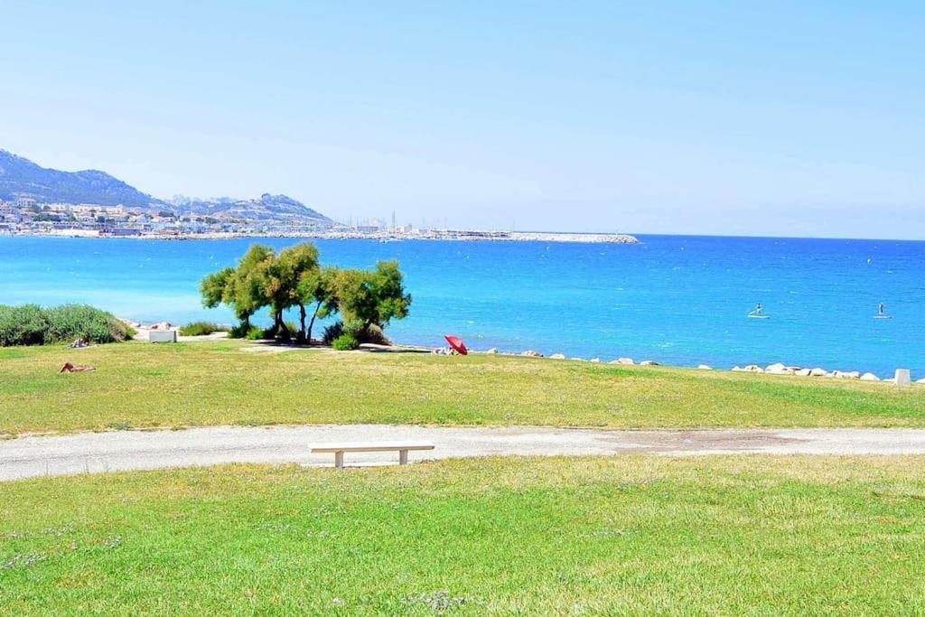Calypso Face A La - Plages Et Port