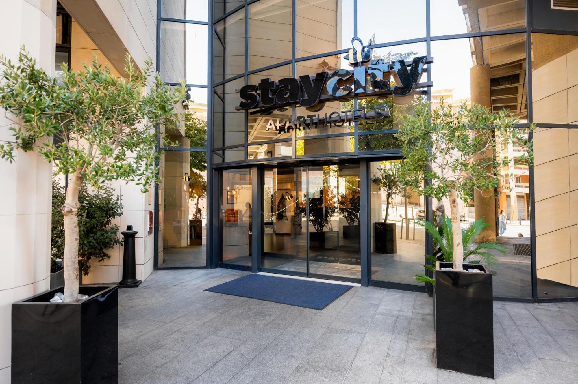Apartahotel Staycity Centre Vieux Port 3*