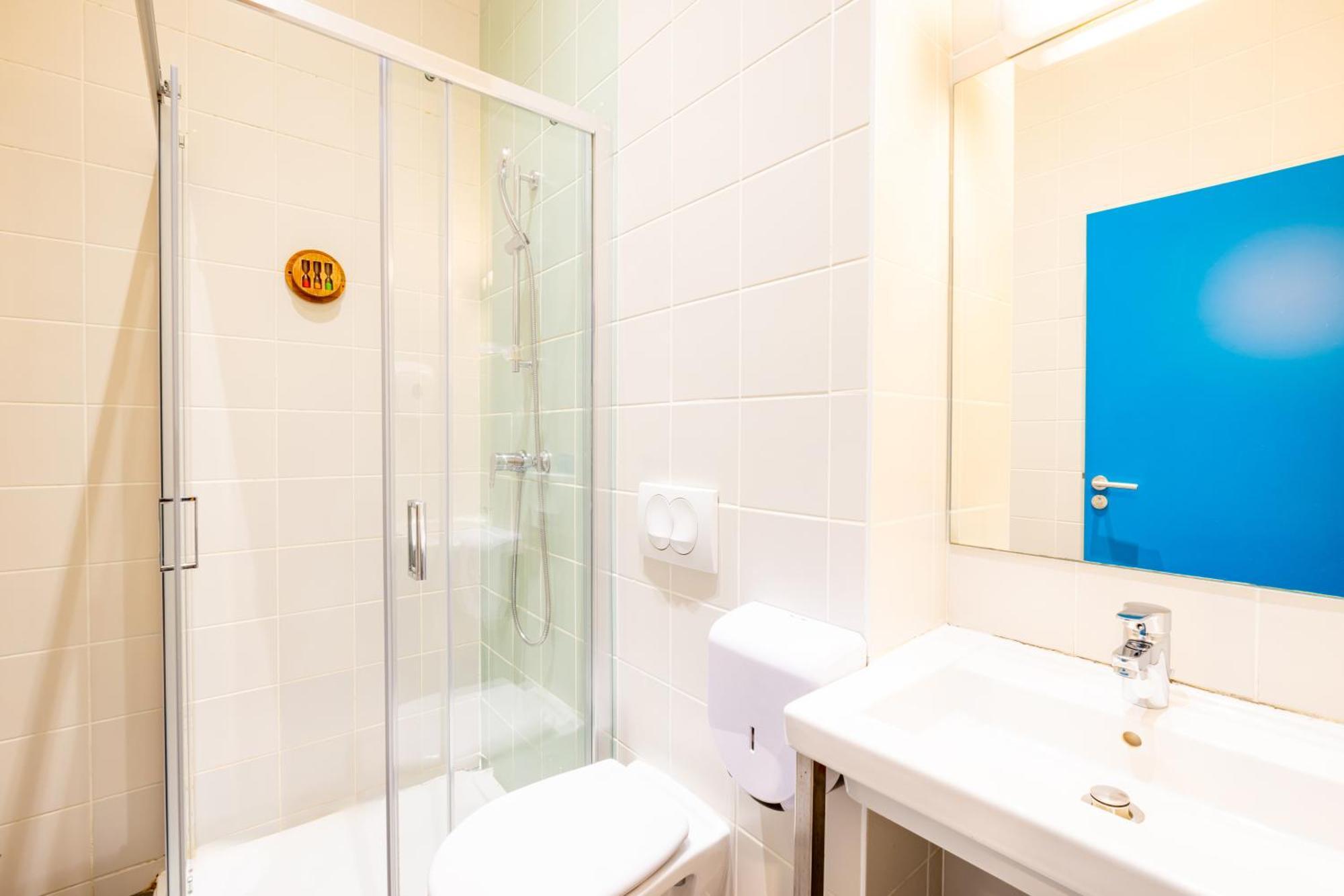 The People - Hostel Marseille
