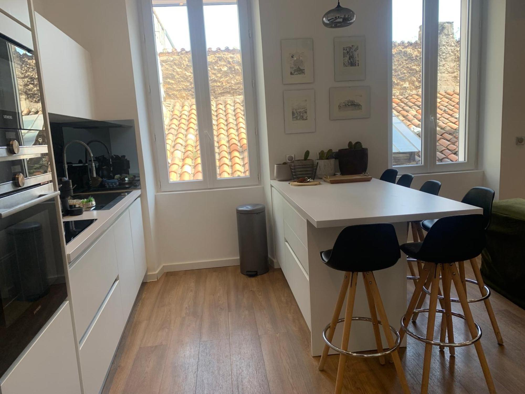 Design Sur Vauban - Clim Et Wifi Marsella