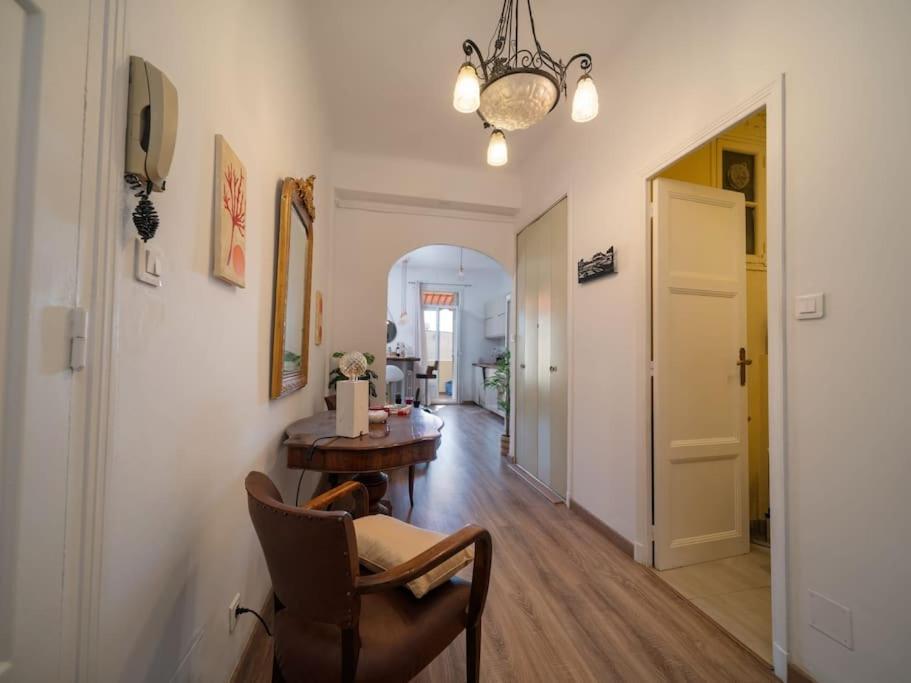 Equipe Avec Terrasse Au Coeur De Apartment *