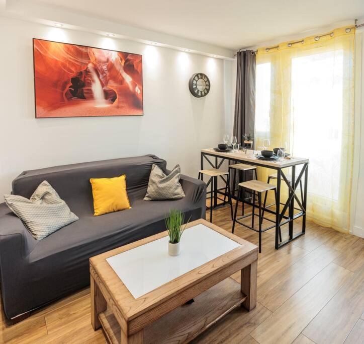 Le Saphir Proche Catalans Appartement *
