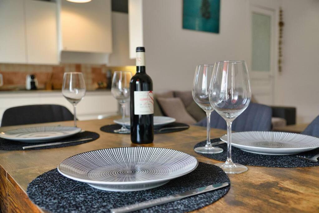 Spacieux Et Elegant A Chave Centre Apartamento