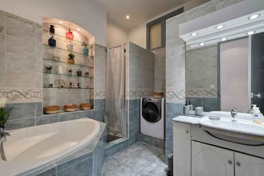 Spacieux Et Elegant A Chave Centre Marselha