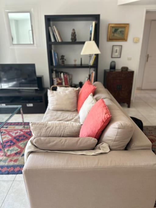 Le Breteuil - Superbe T2 - Plein Centre * Marseilles