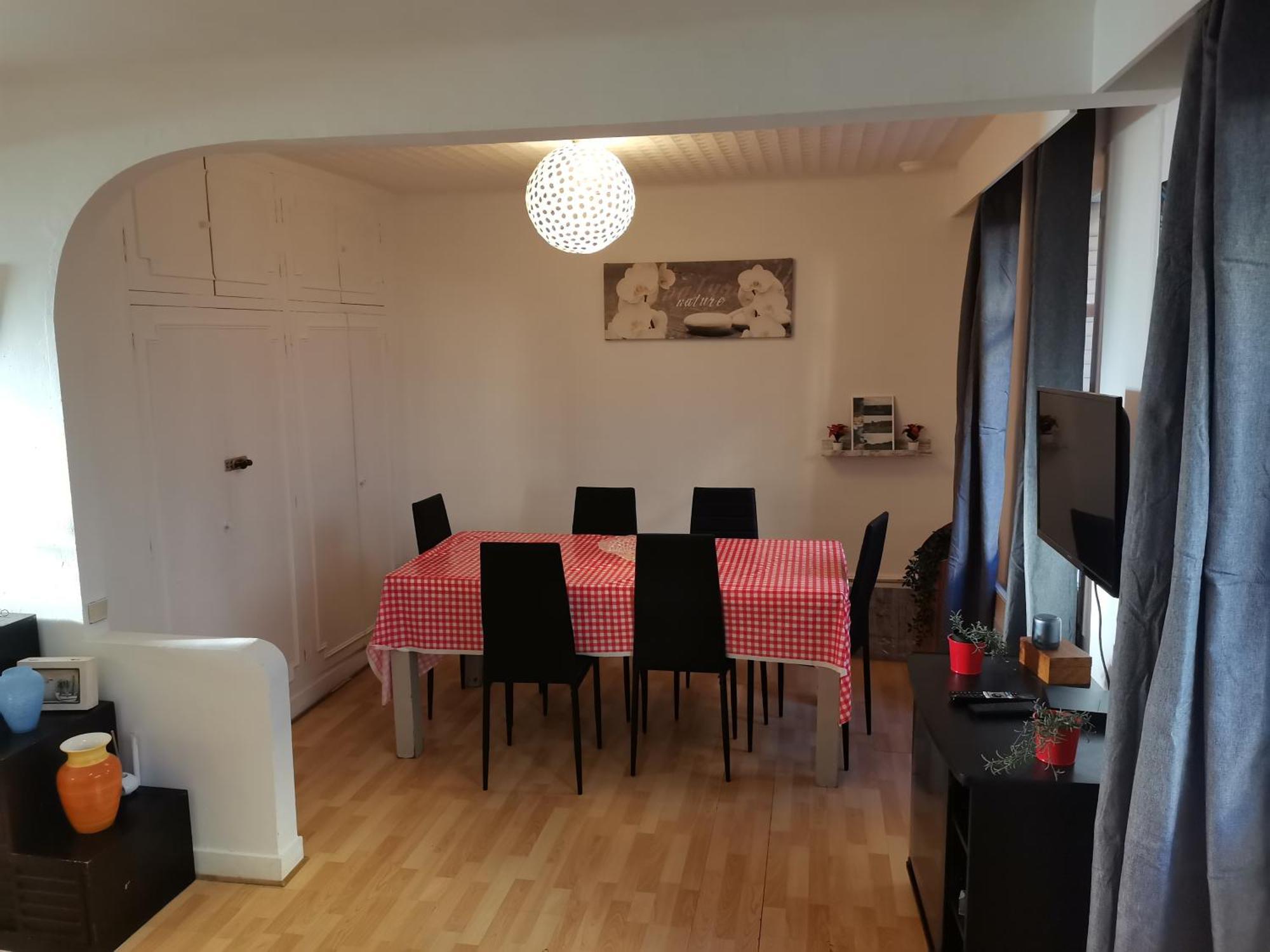Apartment Big Ground Floor 2 Bedrooms Flat In A Quiet Building & Neighborghood