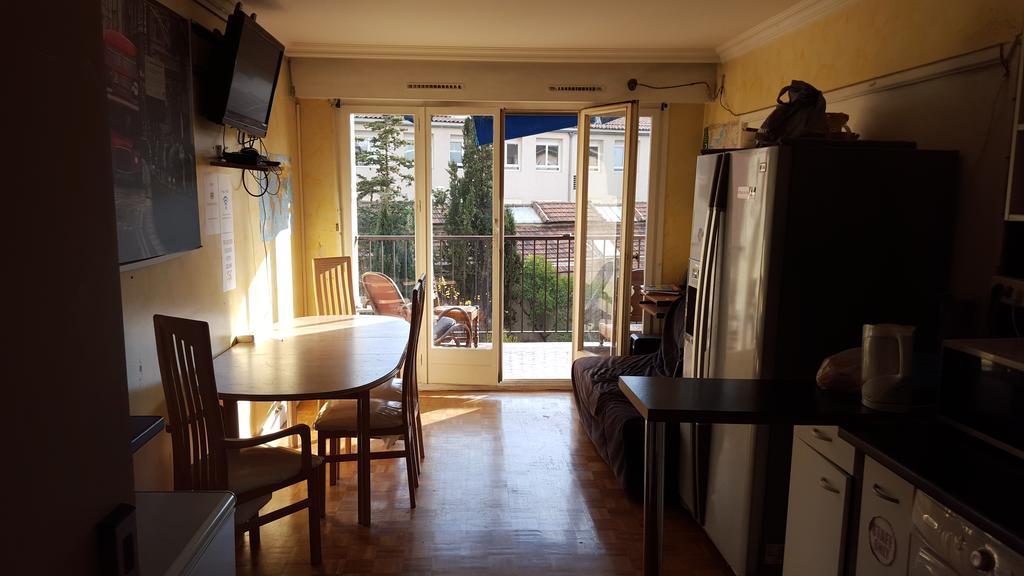 London Connection Hostel