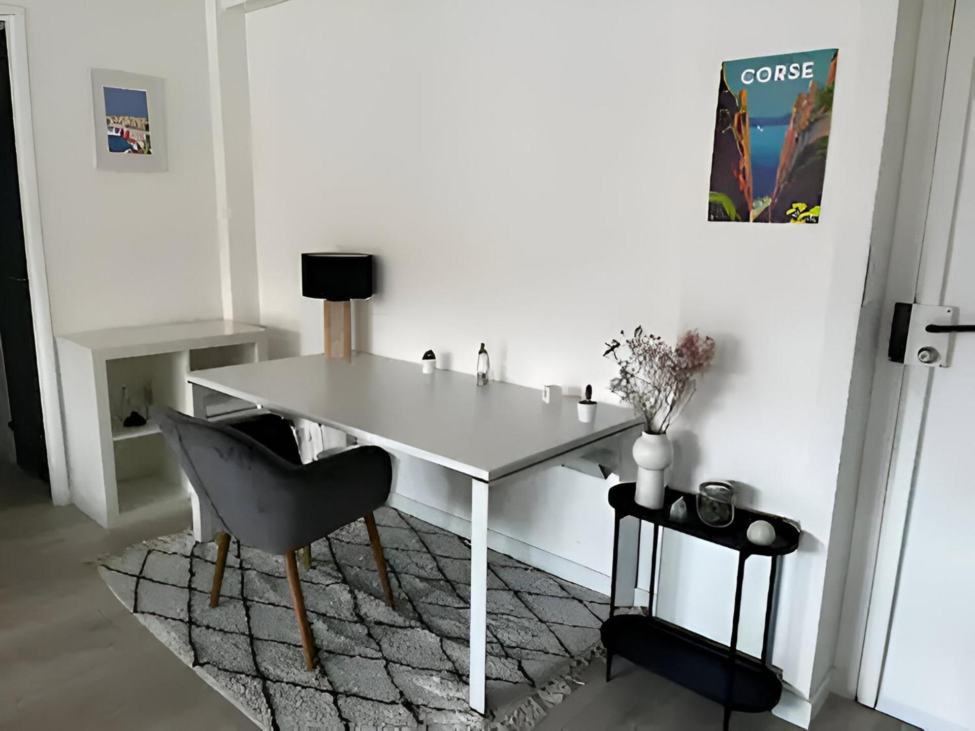 Beautiful 40m2 Avec Private Parking * Marseilles