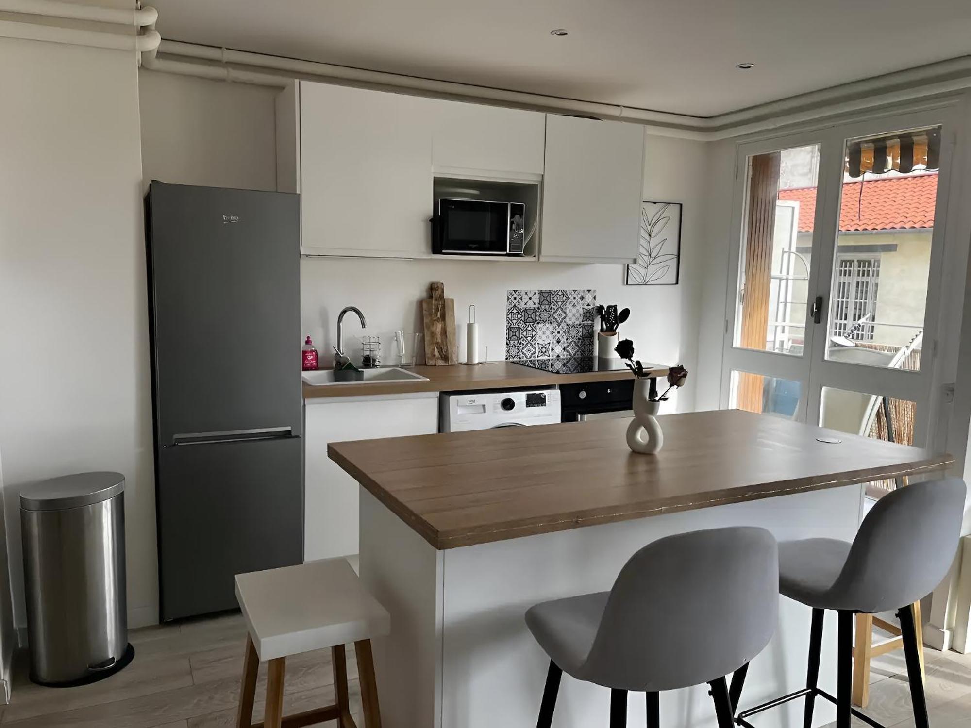 Appartement Beautiful 40m2 Avec Private Parking Marseilles