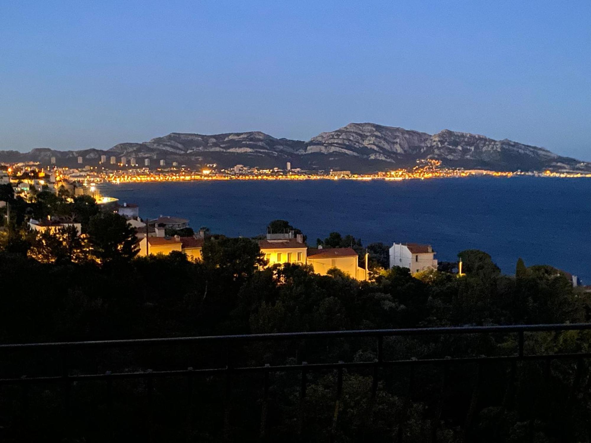 Apartment Vu Sur Mer Corniche Marseille