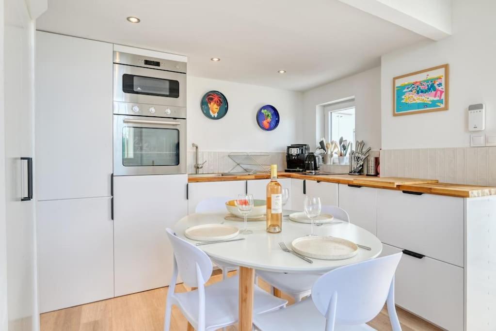 Coquet En Bord De Et Corniche Apartment *