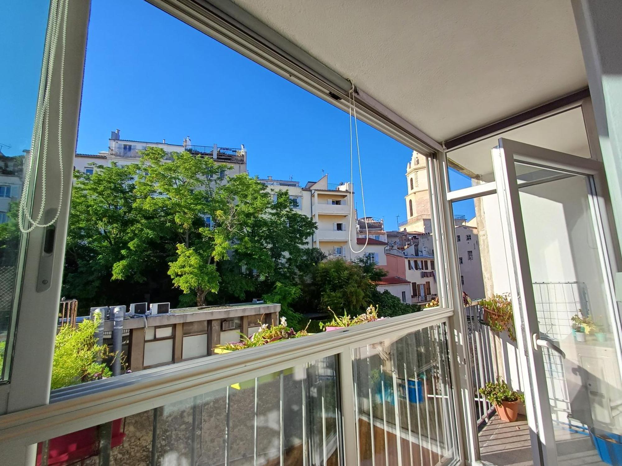Lumineux Appartement Marseilles
