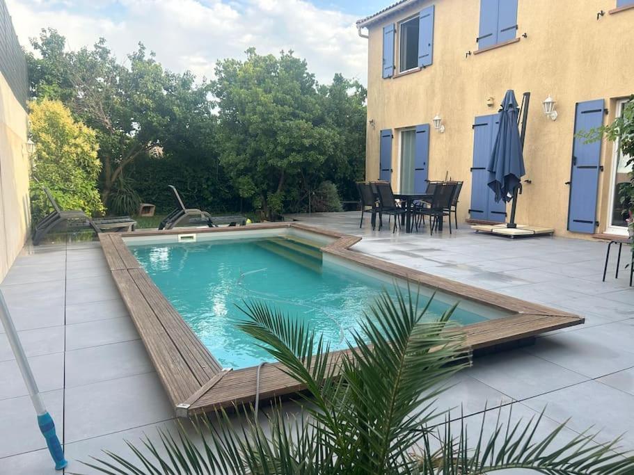 Villa Jolie Maison Provencale Au Volets Bleu *