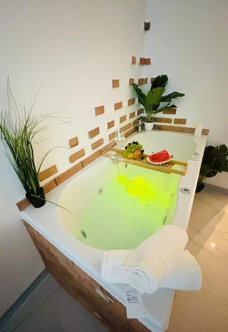 Jacuzzi * Marseille