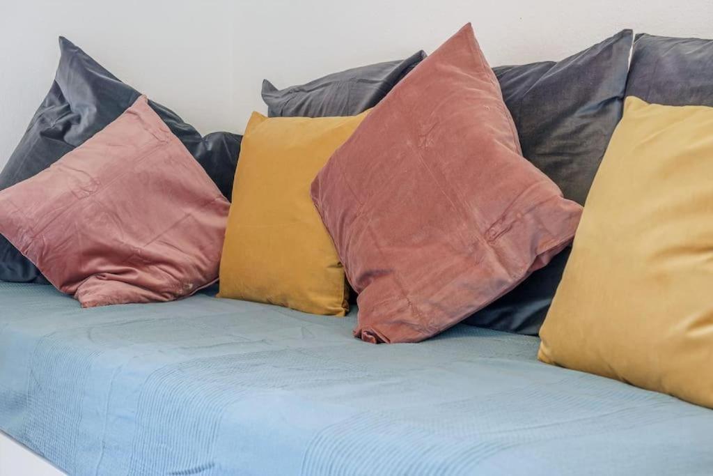 Apartment Climatise Avec Terrasse Equipe A 5min De La Gare St Charles
