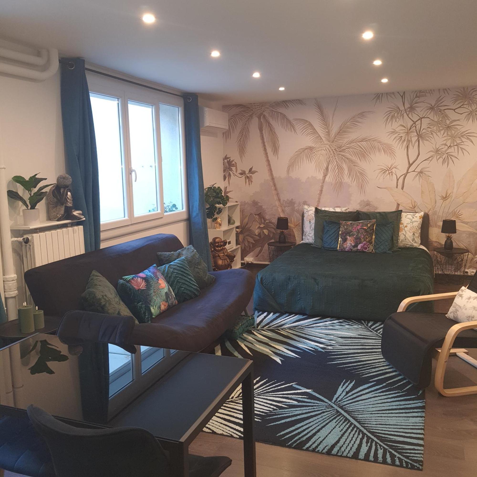 Loft Spacieux-2 Min De La *