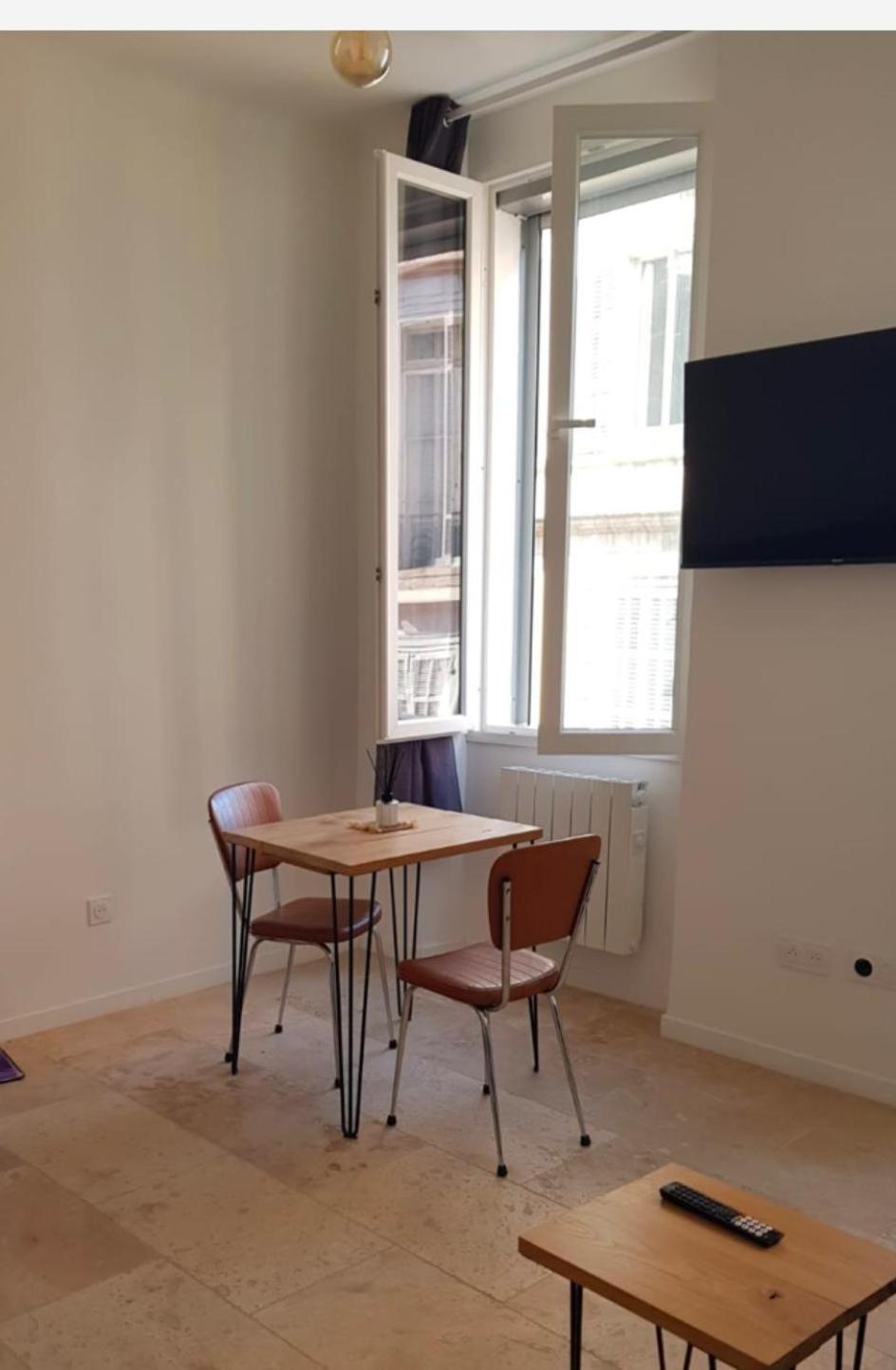 And Comfortable Studio, Near Train Station