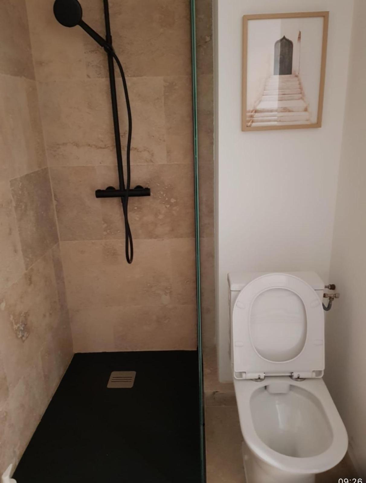 And Comfortable Studio, Near Train Station