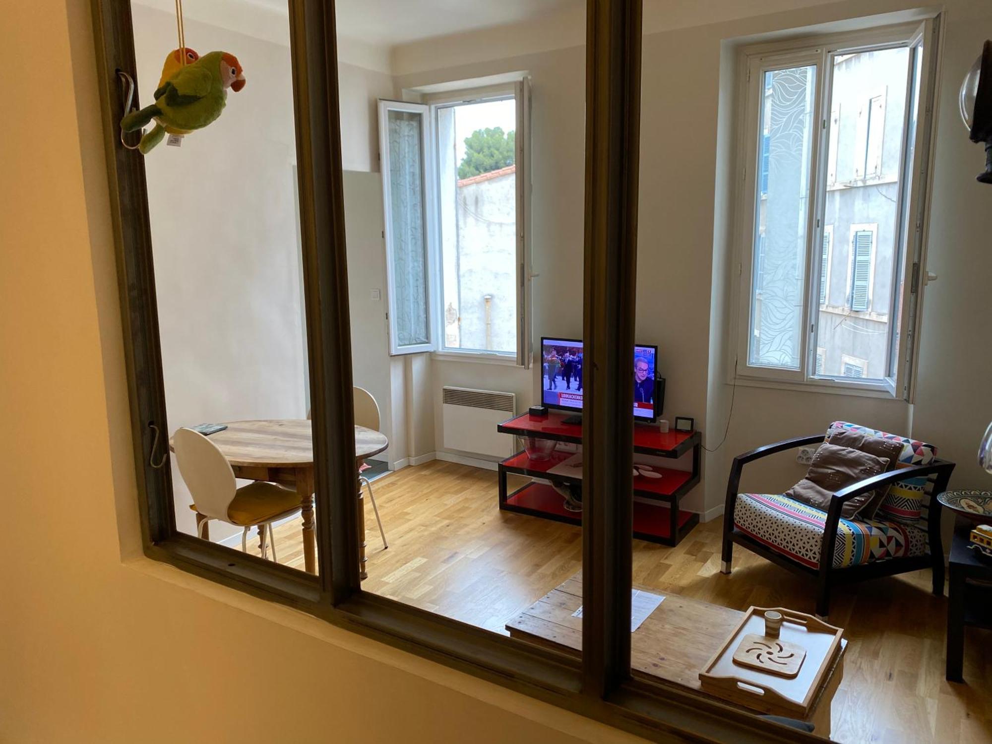 Apartment Flc - Charming T1bis 10mn Cours Julien-nt Dame Du Mont *