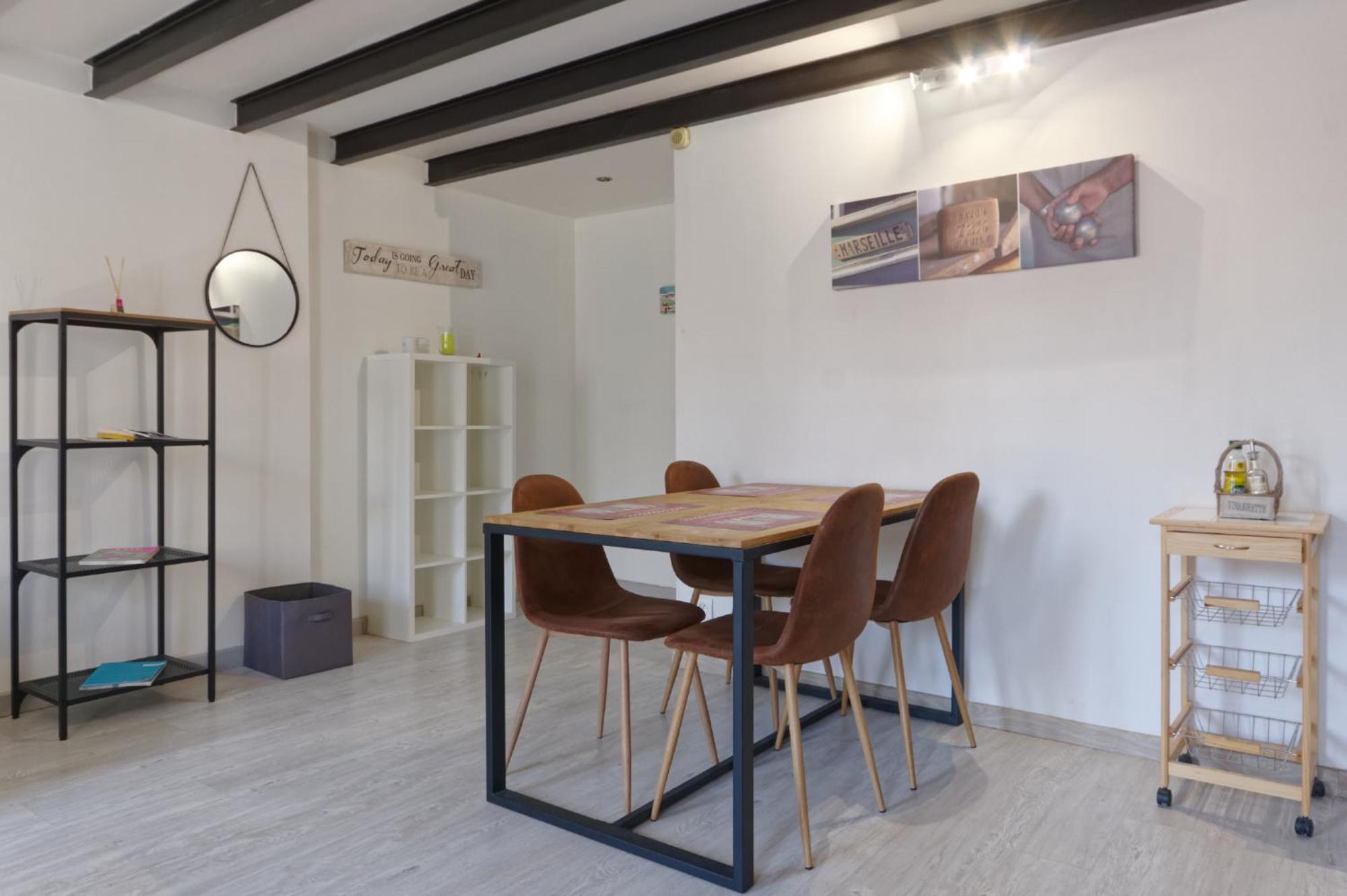 Apartment Magnifique Duplex Climatise Centre-ville Reforme Canebiere Marseille