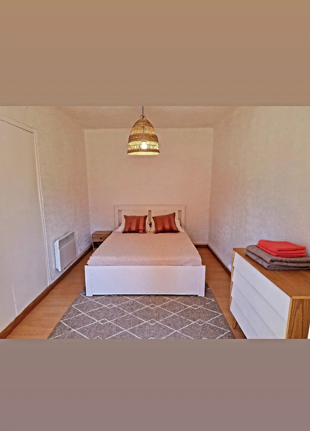 Sunny Apartment *