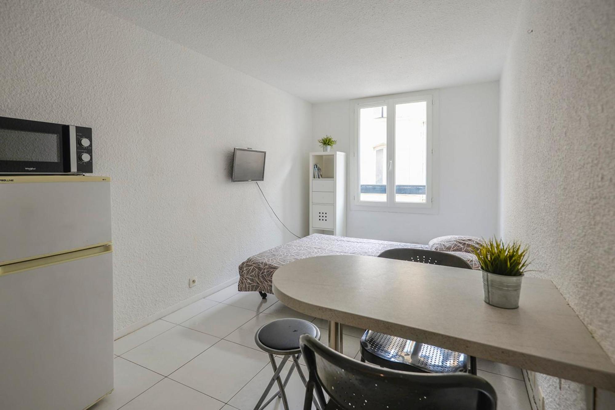 Comfortable Near The Old Port! Apartment *