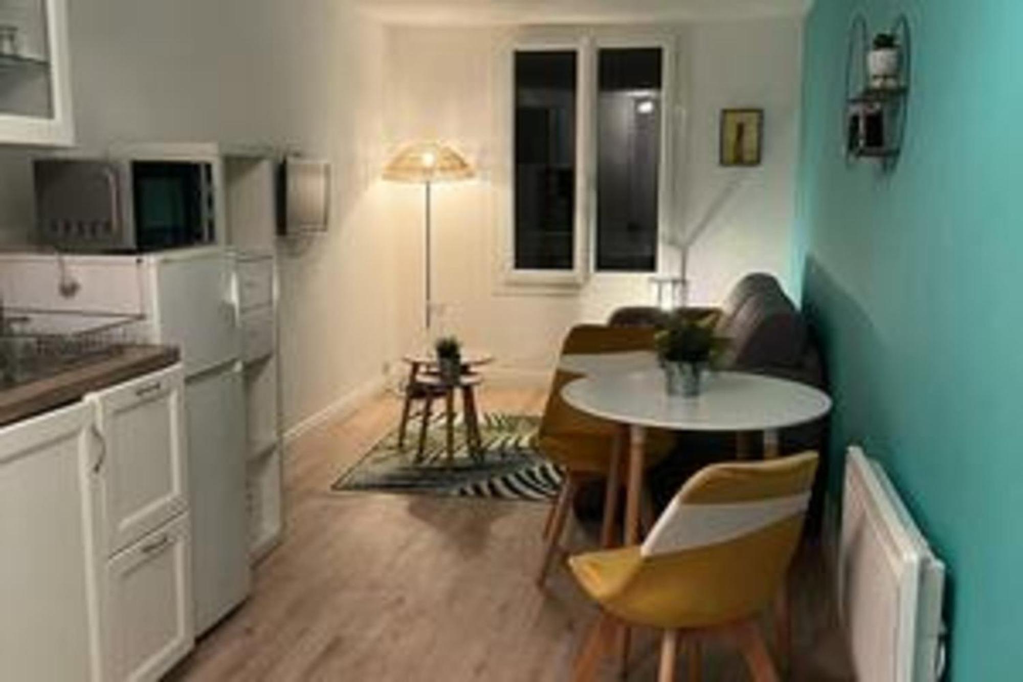 Comfortable Near The Old Port! Apartment